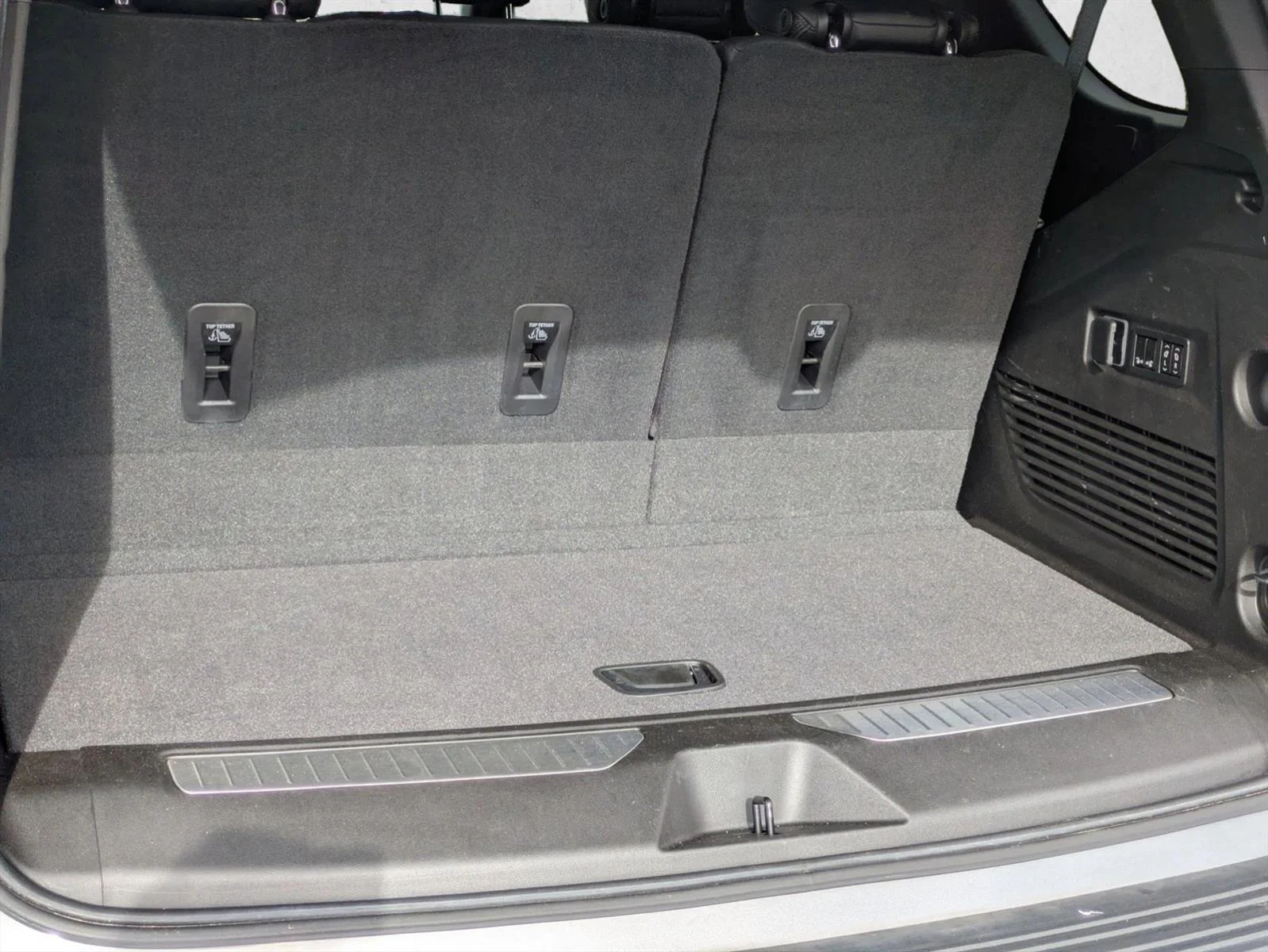 Used 2021 Satin Steel Metallic GMC Denali image 6