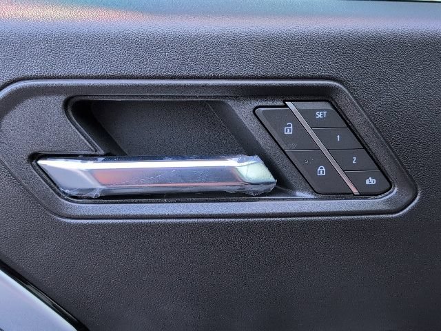2026 Chevrolet Colorado Z71 - Photo 15