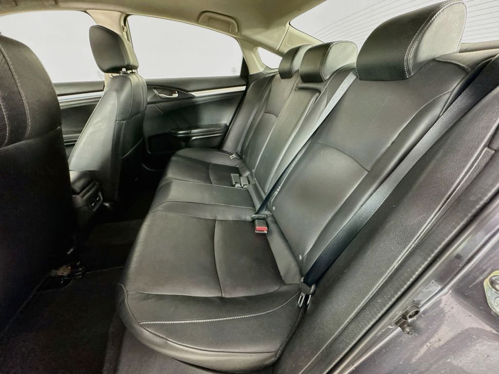 Certified Used 2016 Modern Steel Metallic Honda Touring image 33
