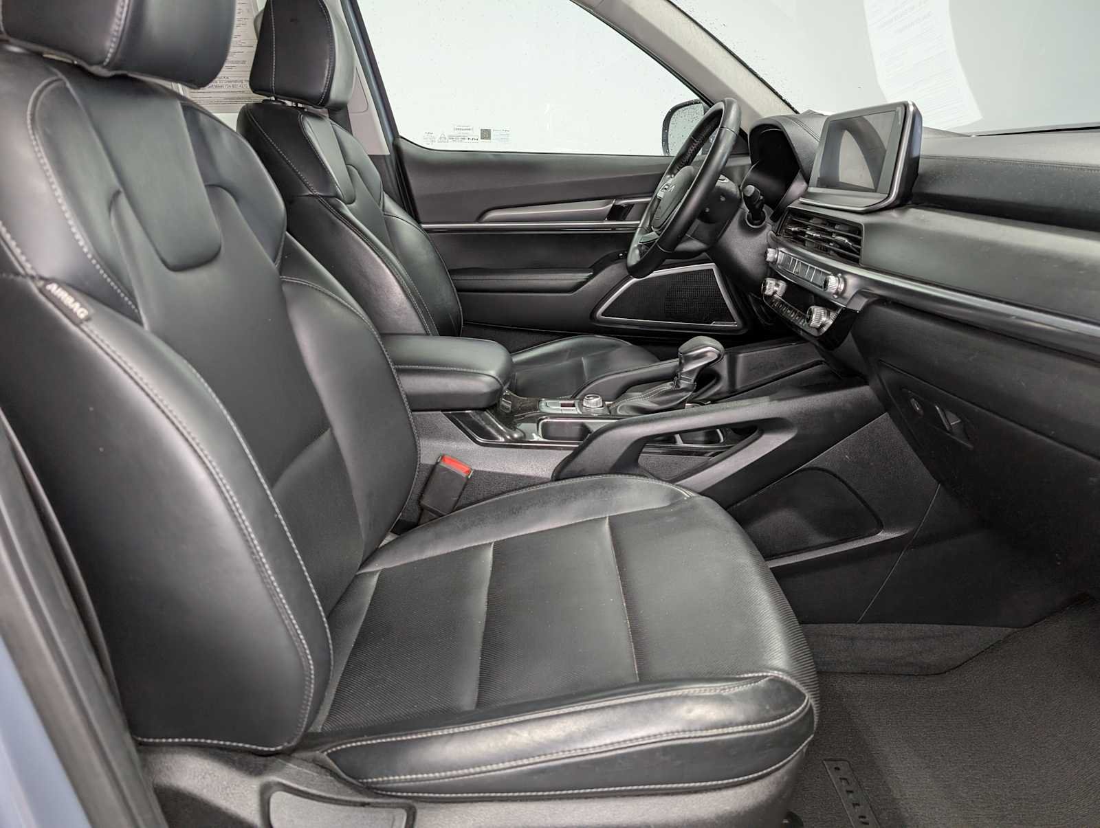 Certified Used 2022 Everlasting Silver Kia LX image 40