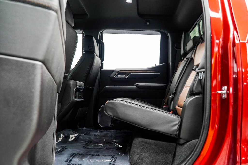 Used 2023 Red Chevrolet High Country image 47