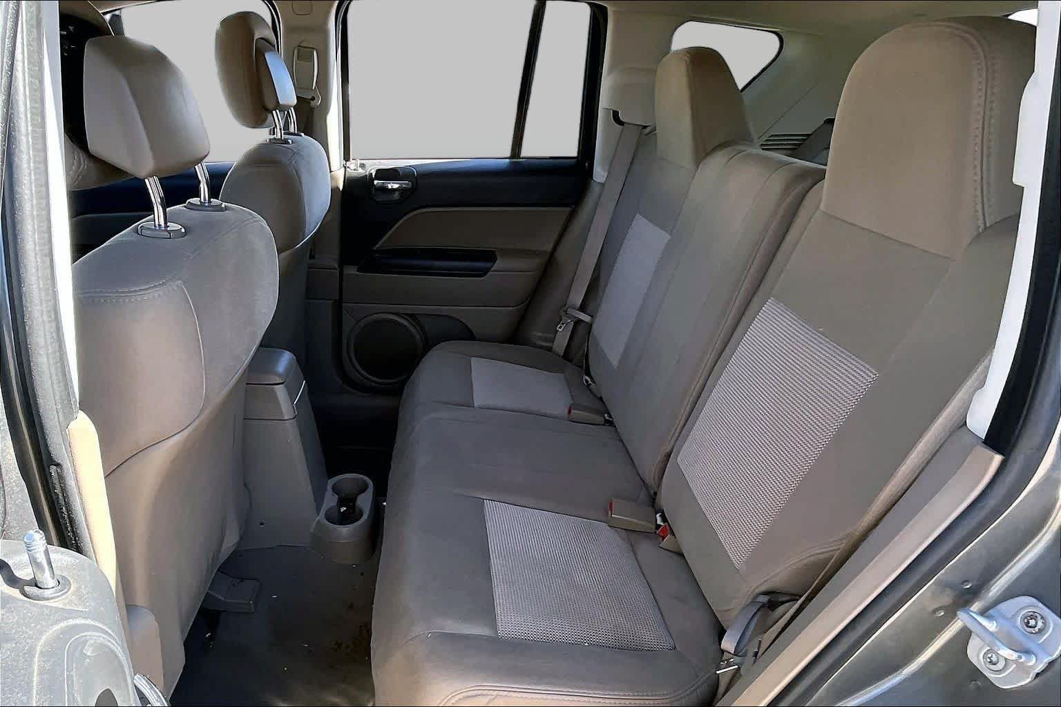Used 2011 Brilliant Black Crystal Pearl Jeep Latitude image 19