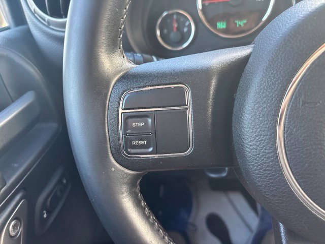 Used 2015 Anvil Clearcoat Jeep Sport image 21