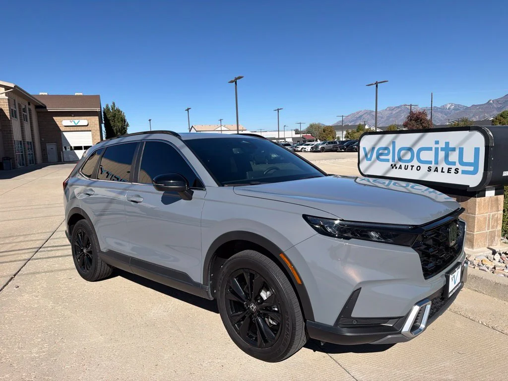 Used 2025 Gray Honda Sport Touring image 1