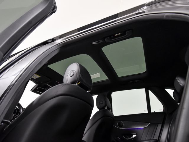 Certified Used 2022  Mercedes-Benz GLC 300 image 38