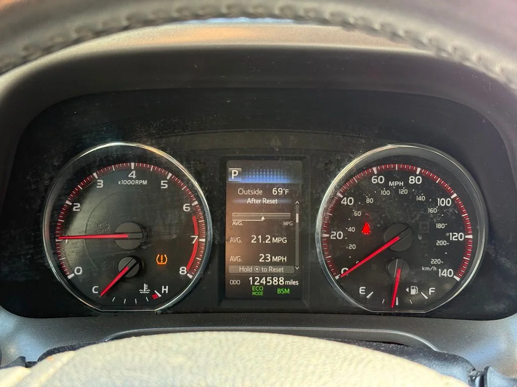 Used 2017 Black Toyota SE image 10