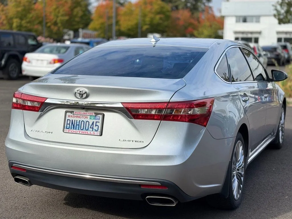 Used 2017 Celestial Silver Metallic Toyota Limited image 5