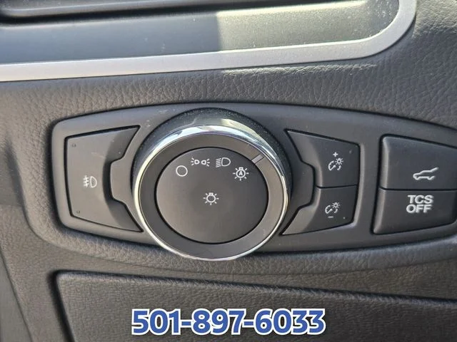 Used 2022 White Ford SEL image 31