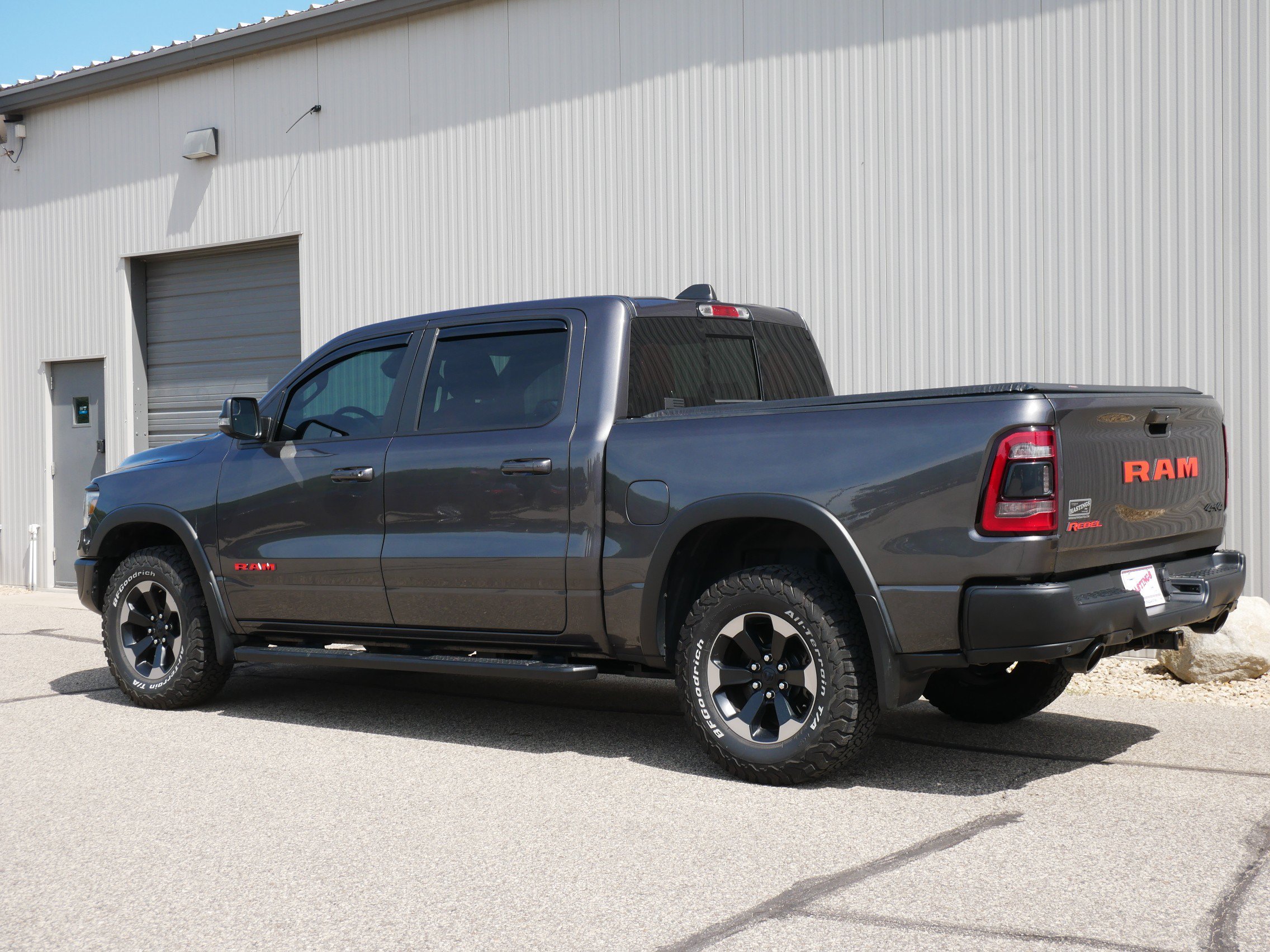 Used 2019 Granite Crystal Metallic Clearcoat Ram Rebel image 3