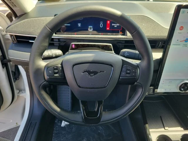 New 2026 Star White Metallic Tri-coat Ford Premium image 21