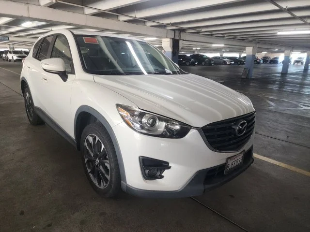 Used 2016 White Mazda Grand Touring image 1