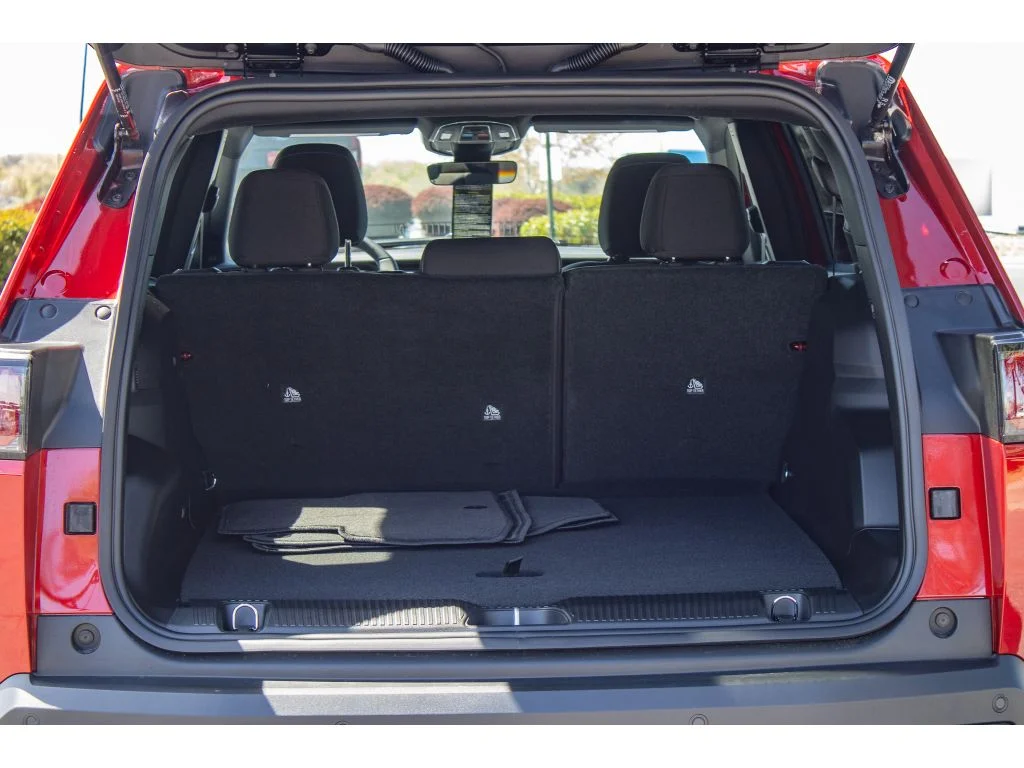 New 2026 Red Hot Pearlcoat Jeep Laredo image 11