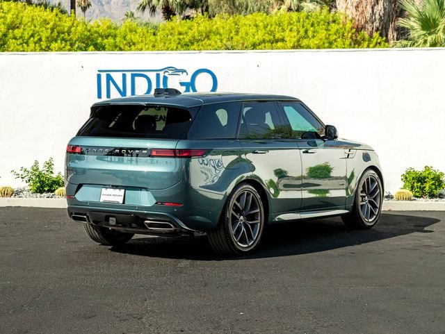 Certified Used 2024 Giola Green Metallic Land Rover Dynamic SE image 6