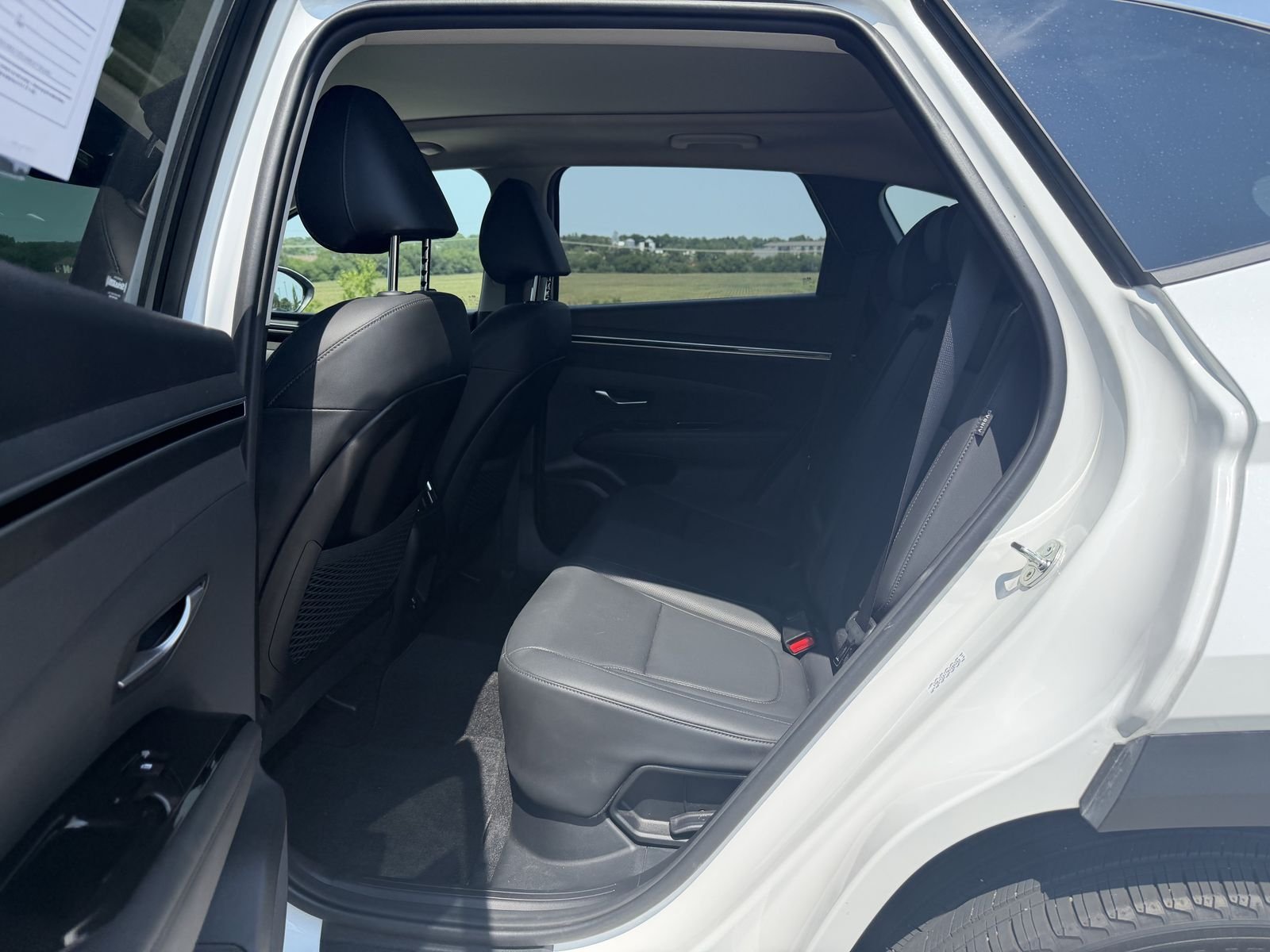 Certified Used 2024 White Hyundai SEL Convenience image 5
