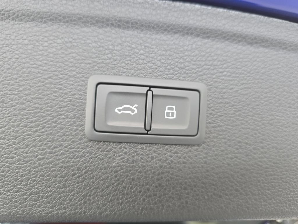Used 2025 Ultra Blue Metallic Audi Premium Plus image 29