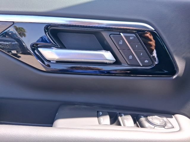 2026 Chevrolet Tahoe LT - Photo 15