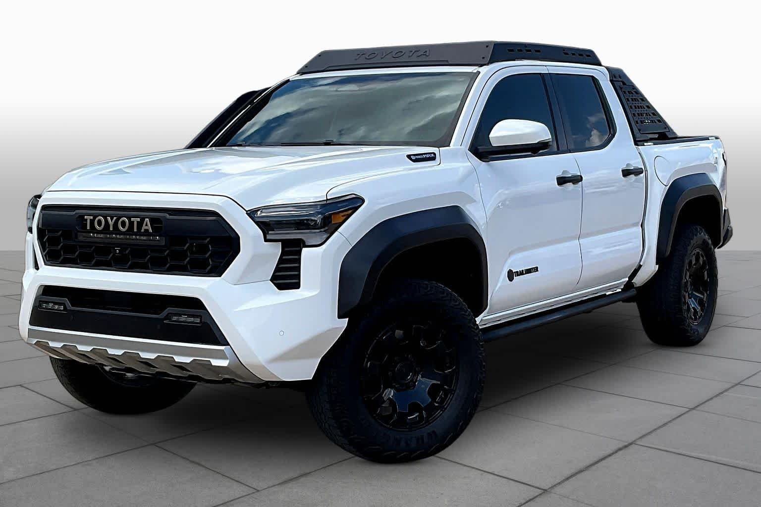 Used 2024 Ice Cap Toyota Trailhunter Hybrid image 3
