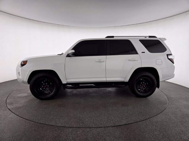 2023 Toyota 4Runner SR5 - Photo 26
