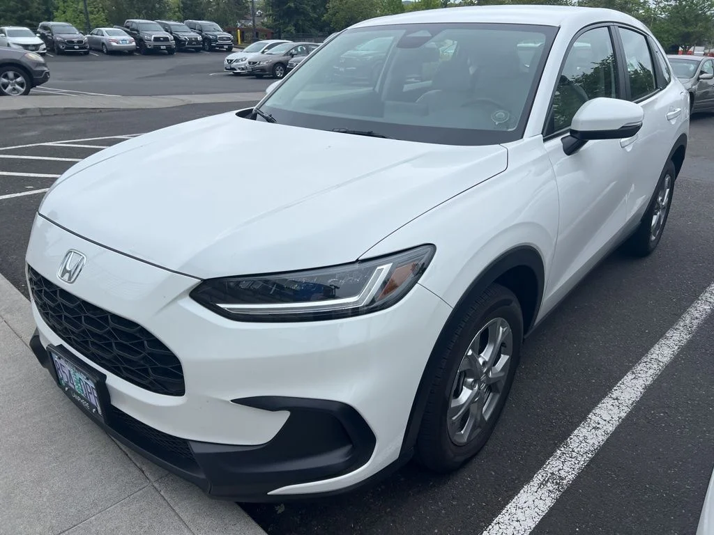 2025 Honda HR-V LX AWD's photo