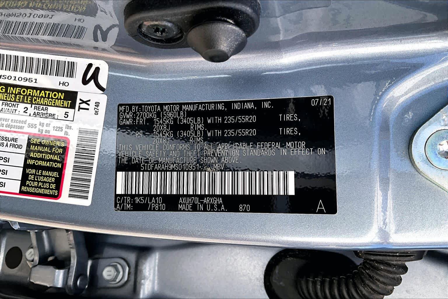 Used 2021 Moon Dust Toyota Hybrid Platinum image 35