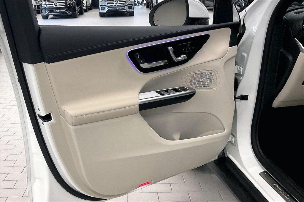 2024 Mercedes-Benz GLC GLC 300 - Photo 15