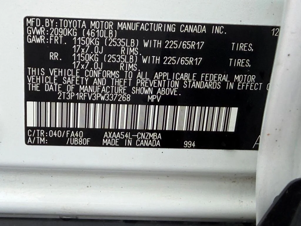 Used 2023 White Toyota XLE image 44