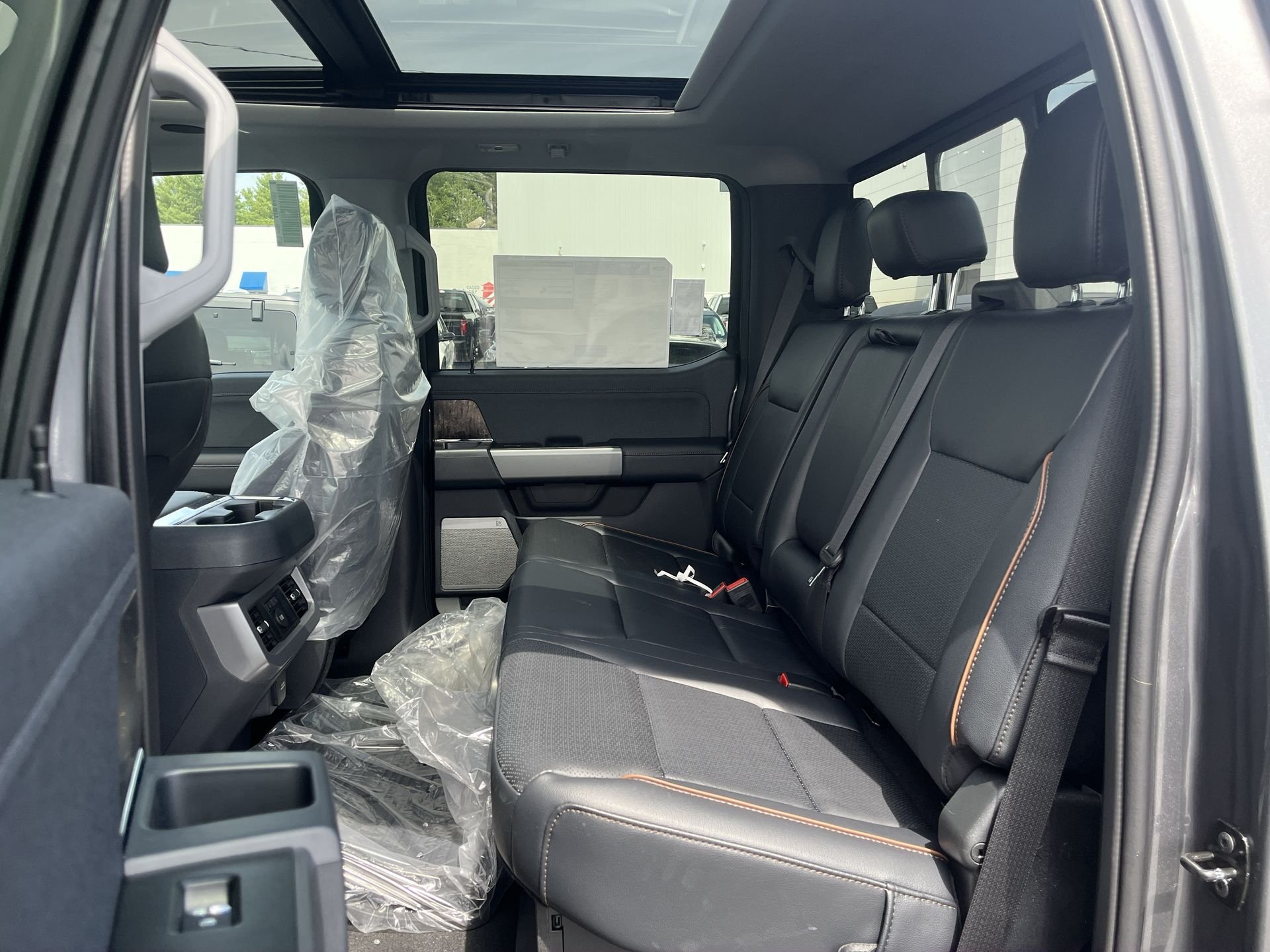 New 2026 Carbonized Gray Metallic Ford F-350® Lariat® image 4