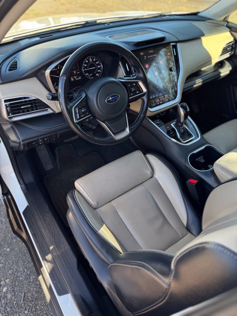 Used 2021 Crystal White Pearl Subaru Limited image 29