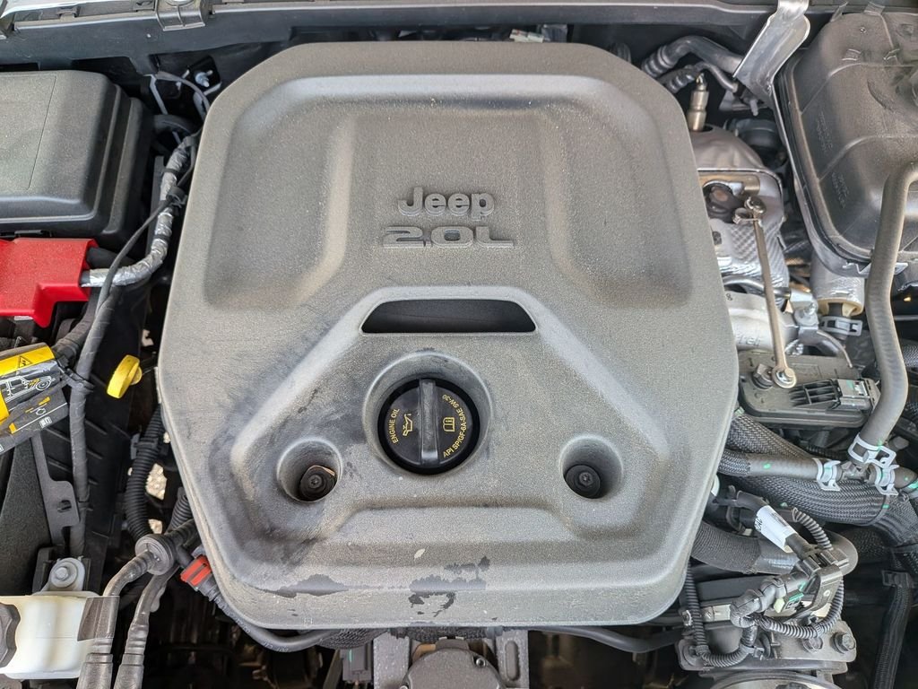Used 2023 White Jeep Sport S image 13