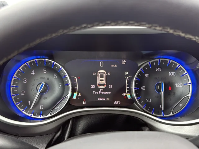 Used 2024 White Chrysler Touring L image 12