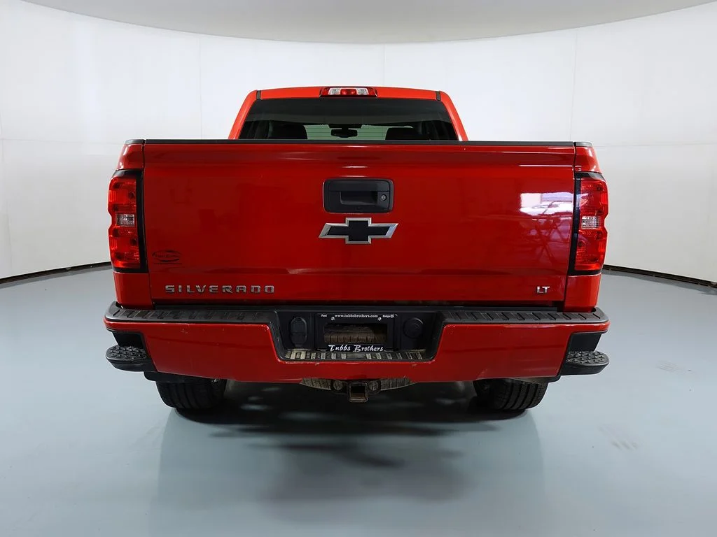 Used 2018 Red Chevrolet LT image 6