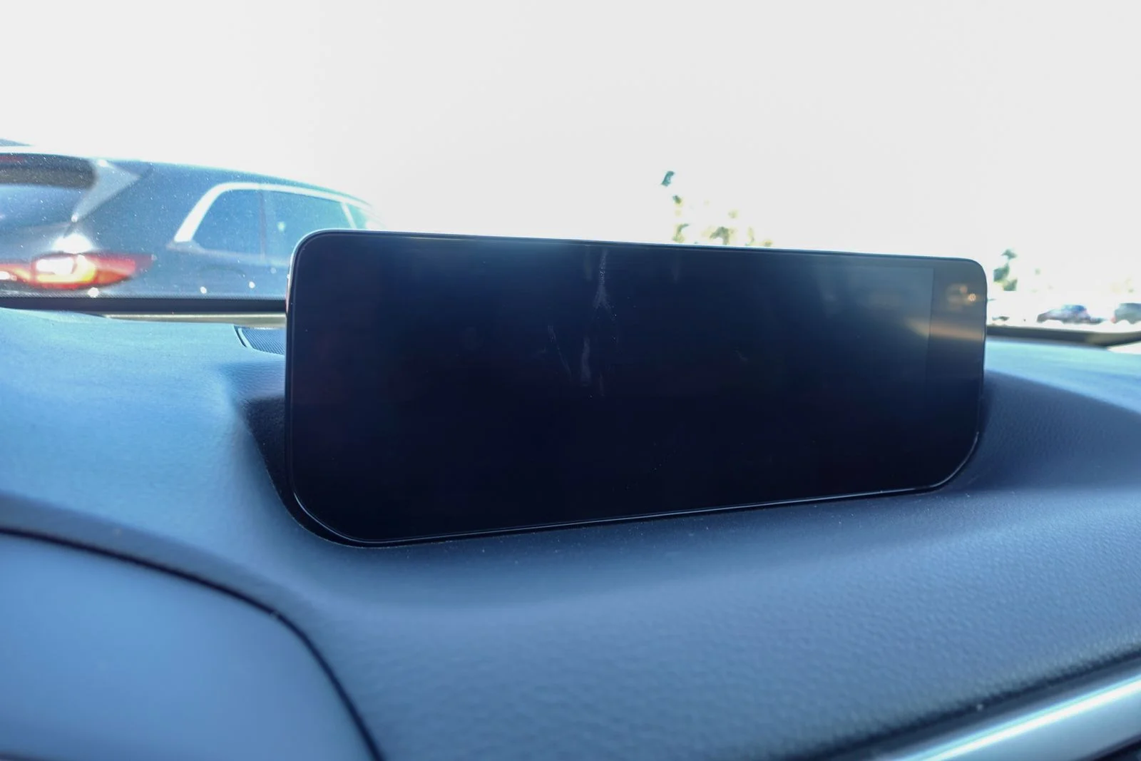 Certified Used 2025 Wind Chill Pearl Mazda 2.5 S Premium Package image 21