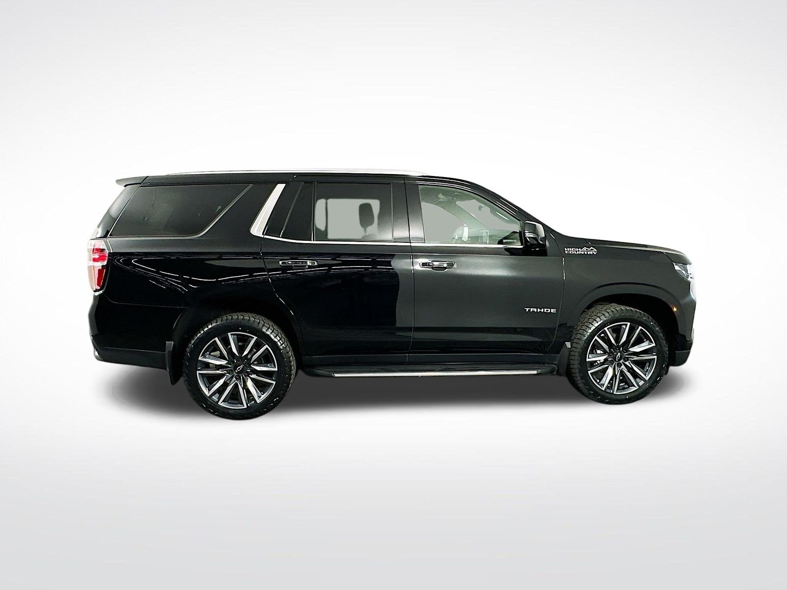 Used 2021 Black Chevrolet High Country image 9