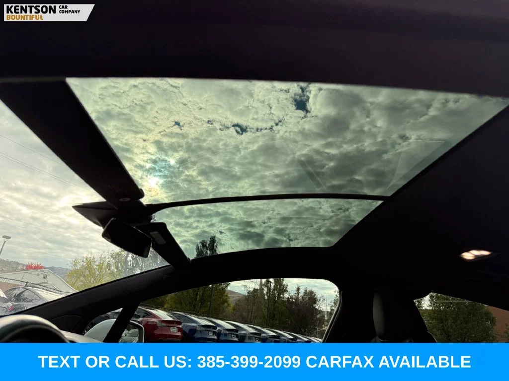 Used 2020 White Tesla Long Range image 25
