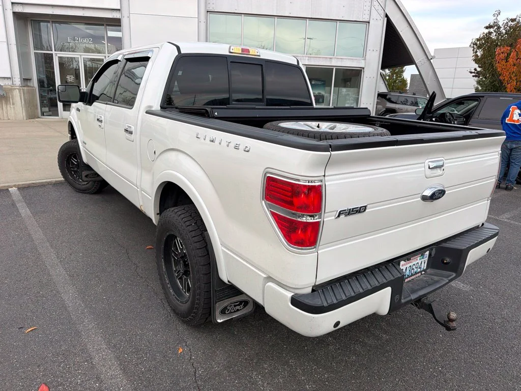 Used 2014 White Ford Limited image 4