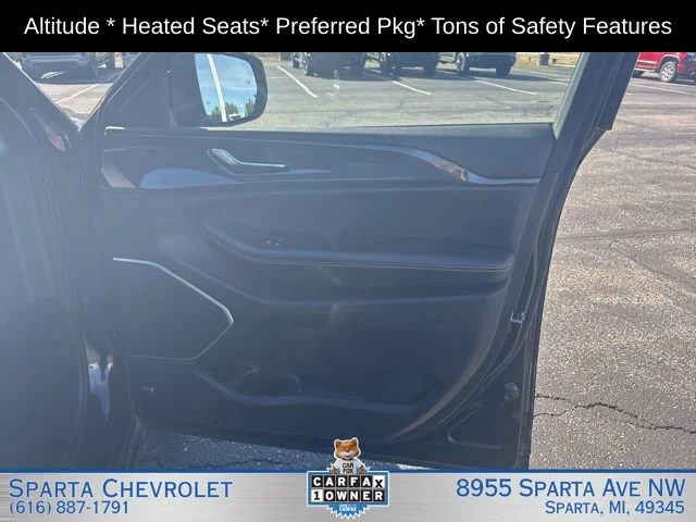 2022 Jeep Grand Cherokee Altitude - Photo 19