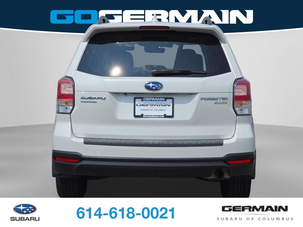 Used 2017 White Subaru 2.5i Premium image 10