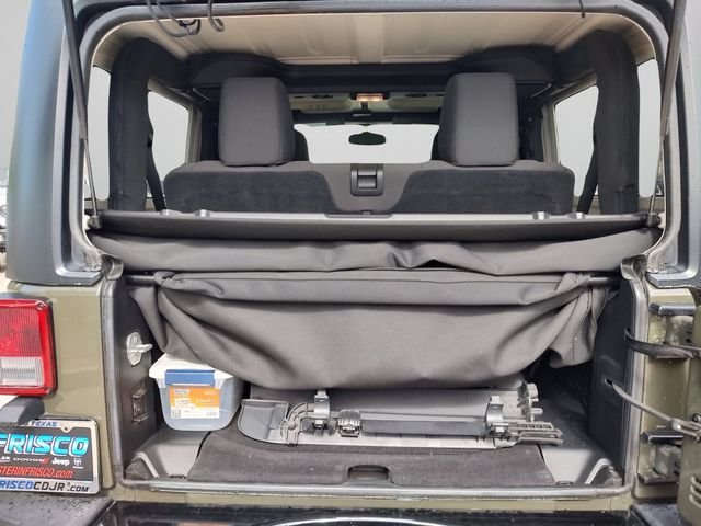 Used 2016 Green Jeep Sport image 27
