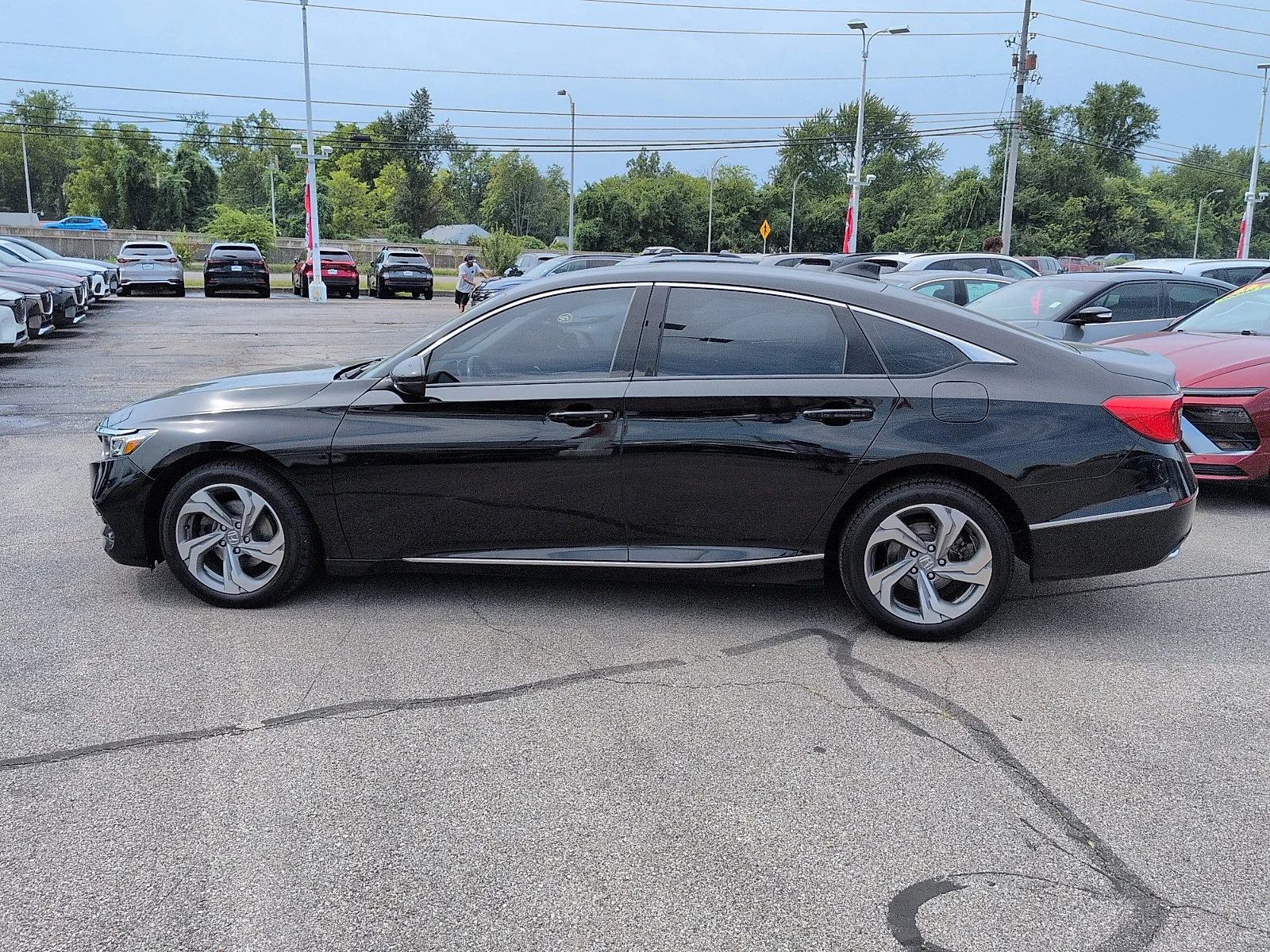 Used 2019 Crystal Black Pearl - BK Honda EX-L 1.5T image 4