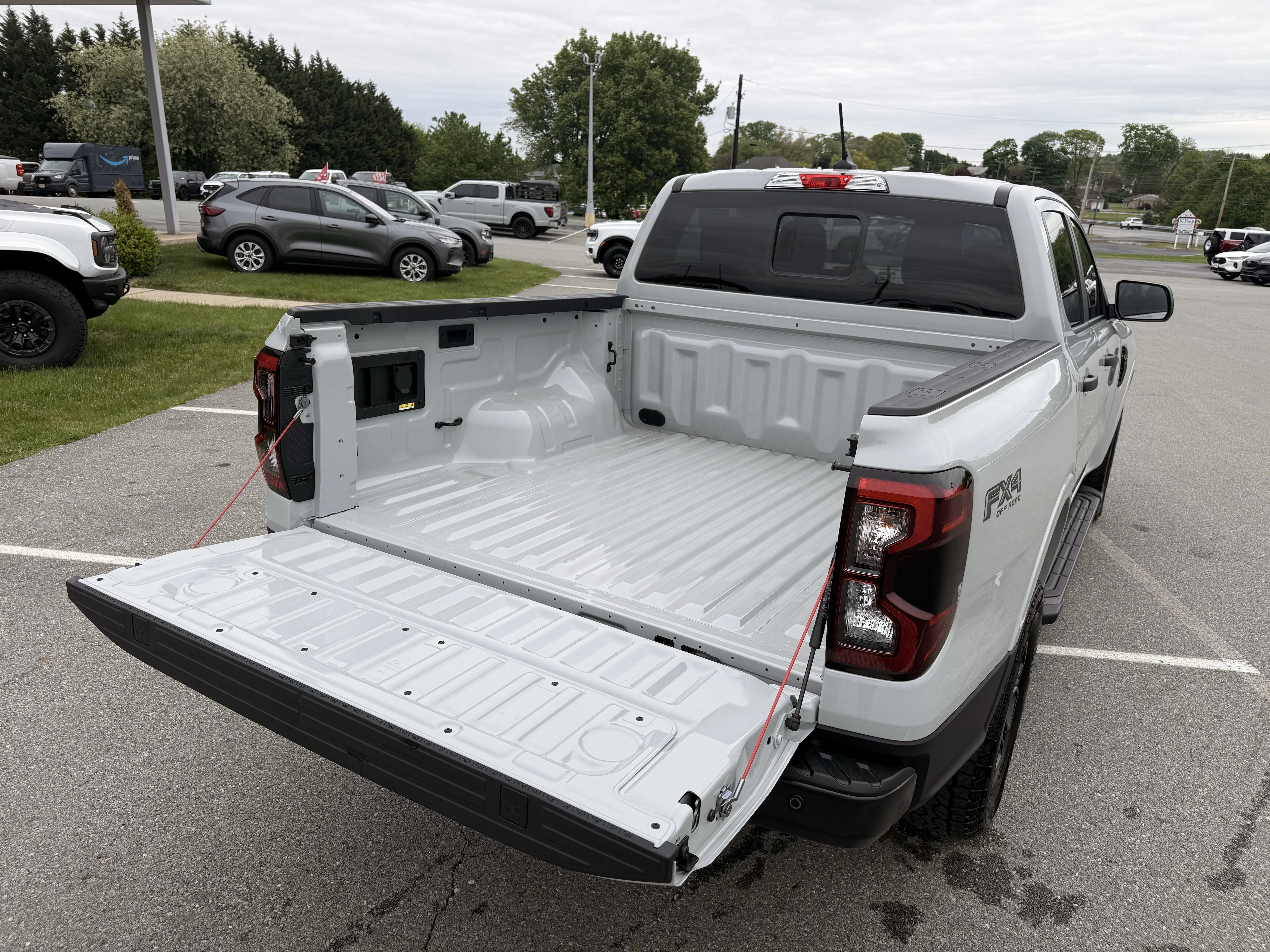 New 2026 Avalanche Ford XLT image 42