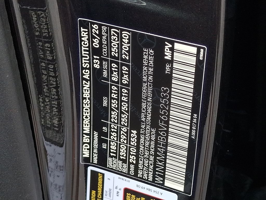 New 2027 Graphite Grey Metallic Mercedes-Benz GLC 300 image 18