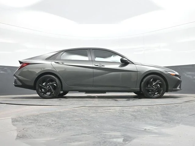 New 2026 Gray Hyundai SEL Sport image 24
