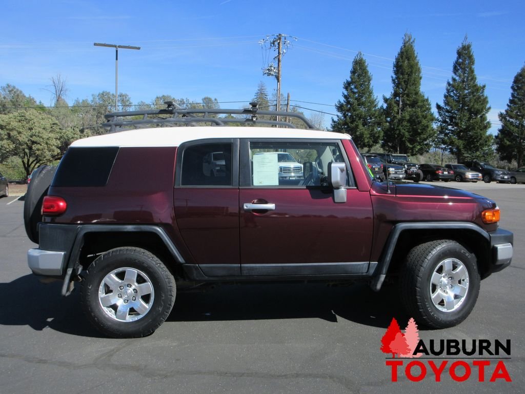 Used 2007 Toyota FJ Cruiser Base with VIN JTEBU11F170027039 for sale in Auburn, CA