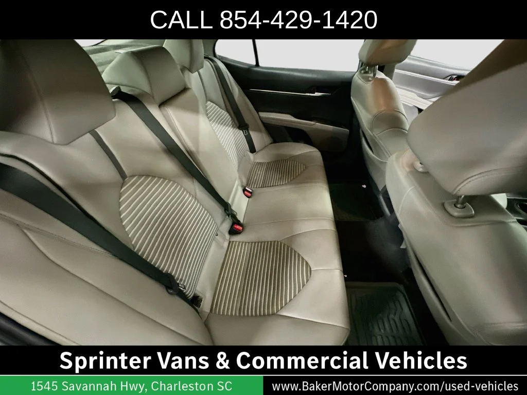 Used 2021 Silver Toyota SE image 27