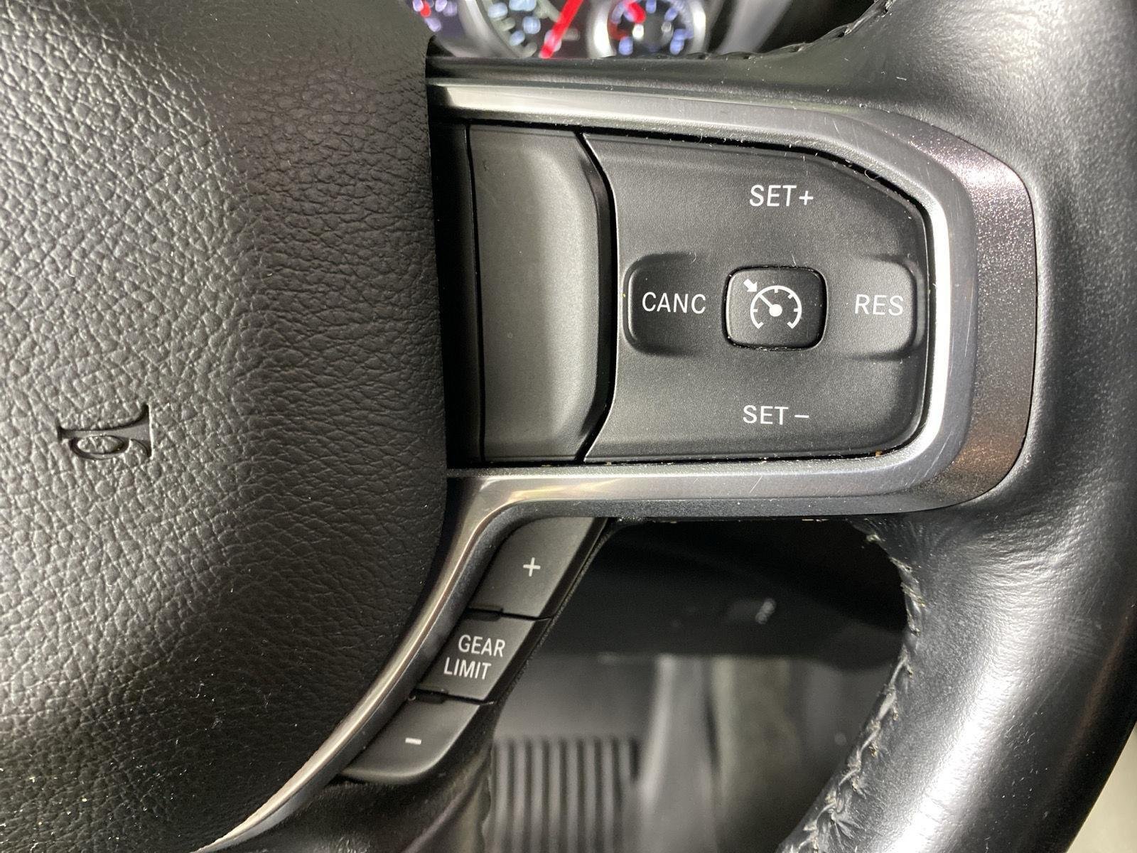 Used 2022 Delmonico Red Pearlcoat Ram Laramie image 18