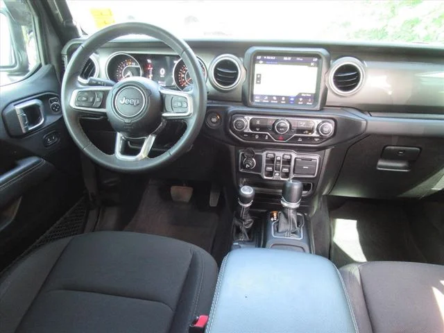 Used 2023 Gray Jeep Overland image 13