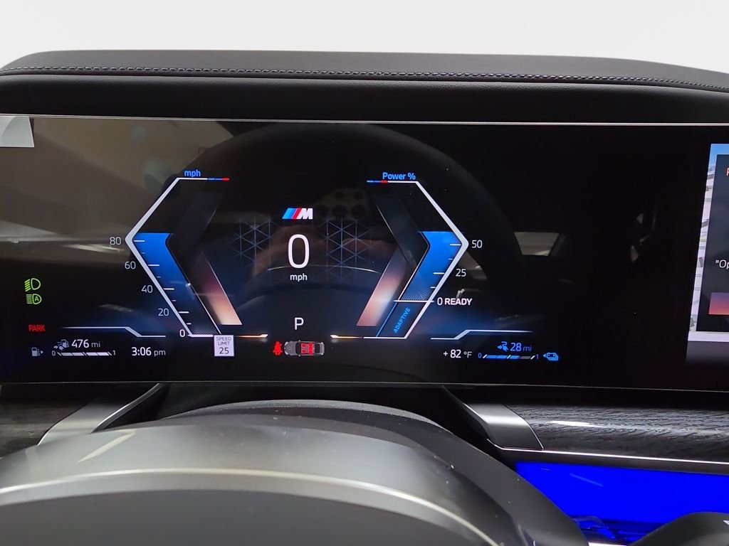 2026 BMW 7 Series 750e - Photo 14