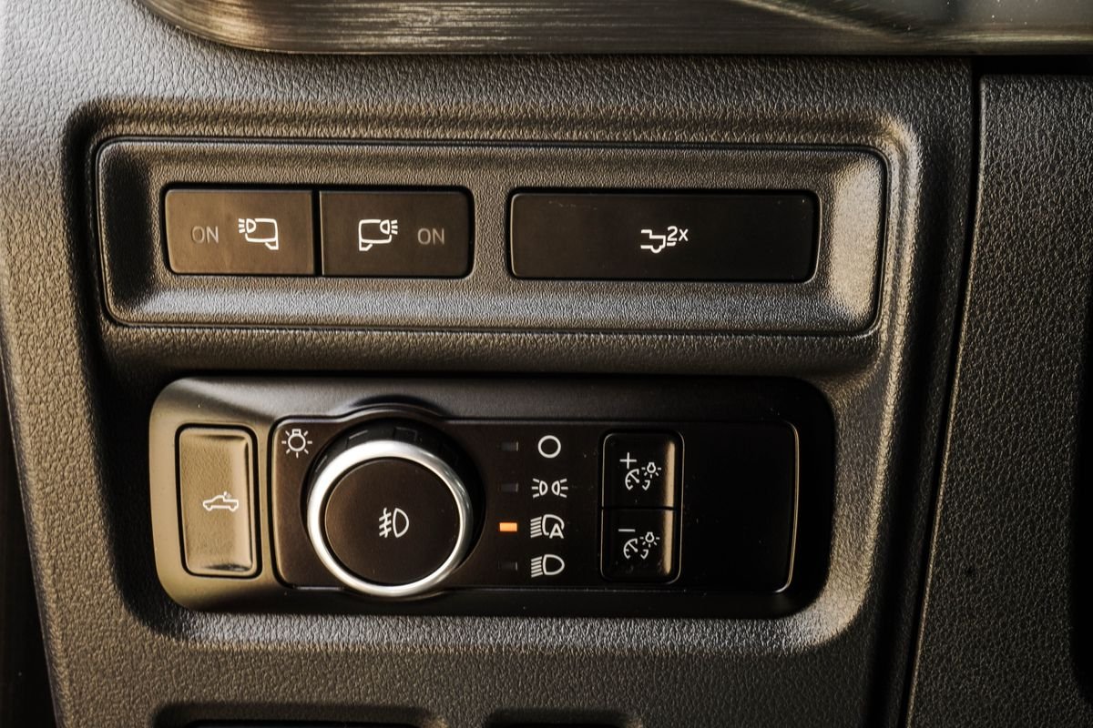 Used 2023 Red Ford Lariat image 38