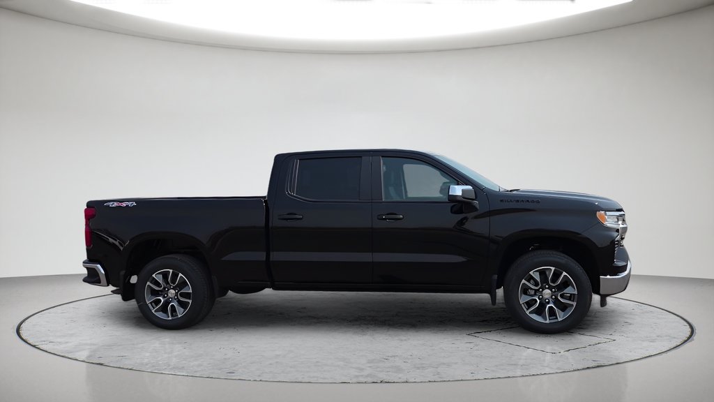 New 2026 Black Chevrolet LT image 6
