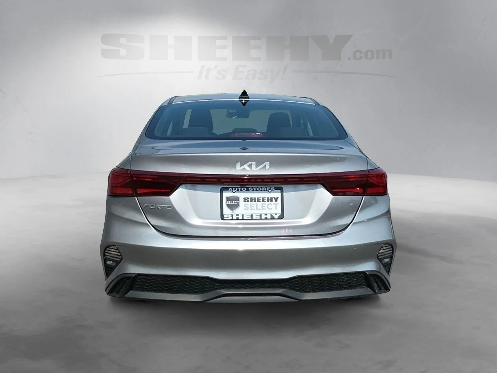 Used 2023 Gray Kia LXS image 12
